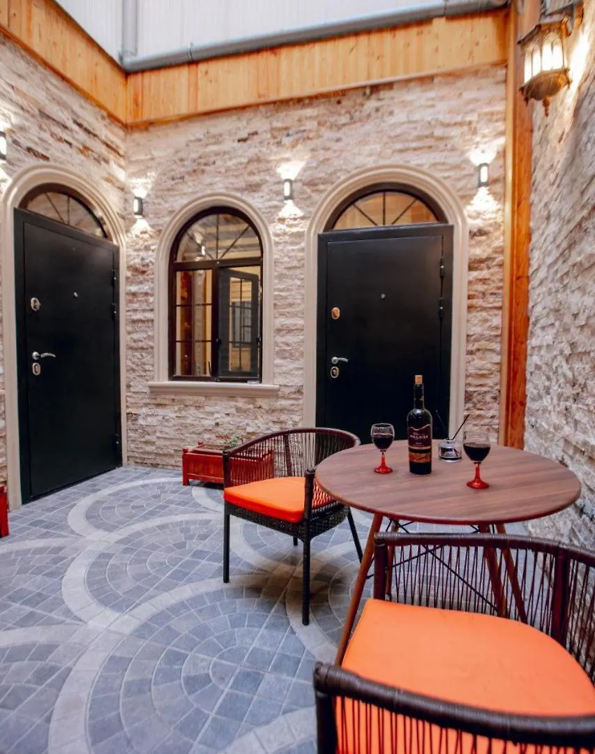 Old City Iceri Seher Apartment With The Great Location Baku